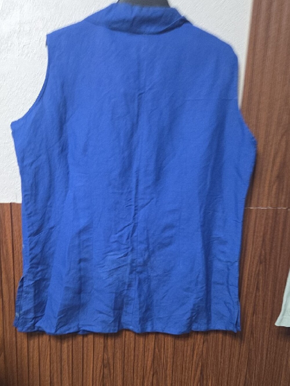 Caren Sleeveless Button-Down Top in Royal Blue P2p 26 Long 30.  2 xl Size. - Picture 4 of 5